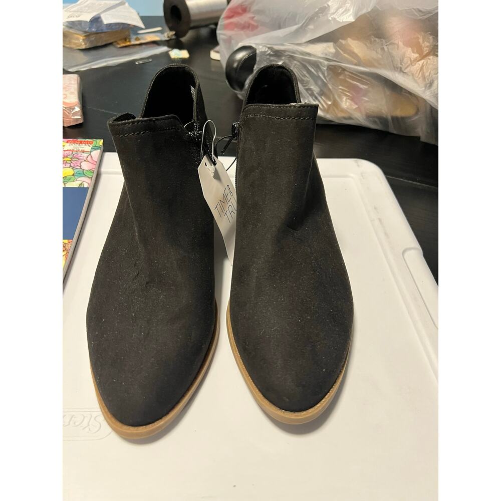 Time and Tru Women’s Core Ankle Boots Size 10 Black Faux Suede Booties NWT